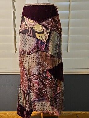 CACHE VINTAGE Y2K,MIXED PATCHWORK WHIMSIGOTH MAXI SKIRT 70 % Silk SIZE 10